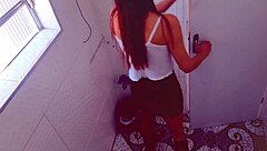 wanna fuck this hot redhead in a bar bathroom?