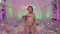 coco lovelock squirts juicy pussy wildly