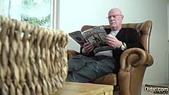 old man fingers date's wet pussy first time she squirts screaming