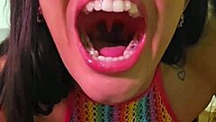 i stuff veggies deep in my wet ass pussy