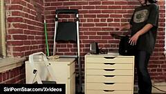 Pornstar Siri Tongues Big Ass Brunette Cheyenne Fiercely
