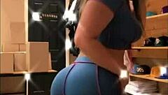 i can't stop staring at this big booty latina milf's juicy ass