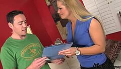 horny amateur babe loves rough doggystyle pounding nonstop