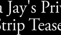 Sara Jay twerks juicy ass shaking big tits seductively for fans