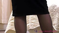 i tease in striptease as sexy british suzi star model