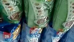 i love this candid teen booty in tight jeans