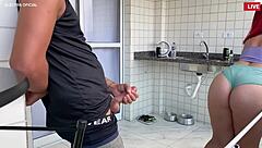 her rebolando ass cleaning leaves me crazy horny what a perfect bunda!