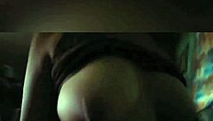 tetas grandes naturales rebotando en vaquera gimiendo alto con vecinos cerca