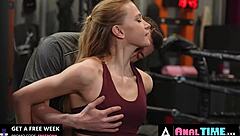 ivi rein stretches butthole wide for deep anal pounding