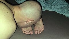 mature soles licked before massive cumshot