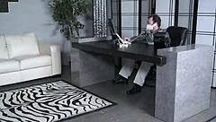 Milf Morgan Ray built for hardcore pounding action