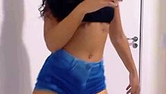 instagram hottie shakes ass bent over doggystyle facial