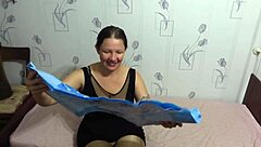 Milf looner blows up beach circles in fetish play