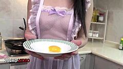 Sultry Japanese Housewife Masters Deep Blowjob