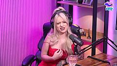 ela, did you moan that loud for both hot babes?