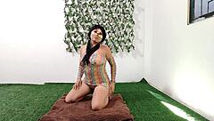 Excited newbie saritacoketa bends for big ass doggystyle pounding prepping double penetration