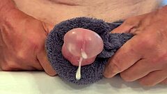 My close-up masturbation builds to explosive orgasm again