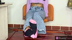 dirty shoes feet tease leads to seductive solo play