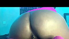 check out this big ass amateur ridin that dildo hard