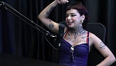 sensual photos turn street fuck for safada annie clementine