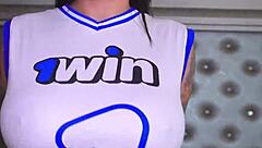 tengo que deepthroat chupar verga de mi novio tatuada colombiana