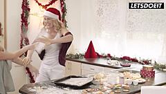 babes, a girl knows best for lesbian christmas pussy licking kissing!