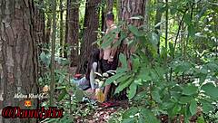 she offered her tight pussy in park and i fucked hard