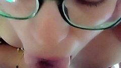 gordita cachonda puta shakes big ass bedroom closeup