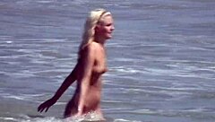 Gorgeous Blonde Teen Agnes Bathes Naked Body Ocean Seduction!