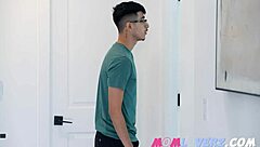 Milf's Wet Pussy Stuffed with Two Throbbing Dicks!