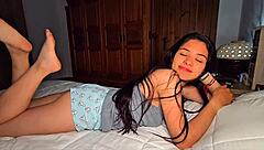 stepsisters friend seduces me for homemade fuck