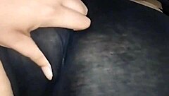 mi amiga en mini short se calienta whatsapp chat