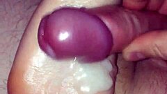 Girlfriend's Soft Feet Milk Explosive Cumshot Footjob