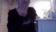 love farting while doing my makeup topless for you voyeurs