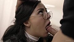 whitney wright, your glasses make that blowjob even hotter