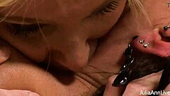 Jessica Jaymes Gets Intense Cunnilingus