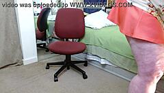 dawnskye1962's muscular legs in miniskirt shake calves hard twice