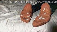 OUTSTANDING SUNTANNED PANTYHOSE FEET COMPILATION LEGGINGS