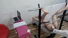 novinha examined by naughty gynecologist