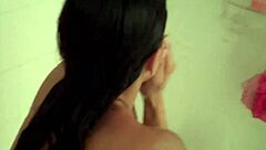 hey diamond, get that wet pussy wild in the shower now