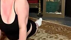 Flexible milf shows off her bends during power outage fun