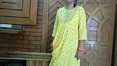 gorgeous malkin nokar get wild xxx sex farting in clear hindi roleplay from saarabhabhi6