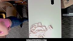 Skylar Snow Hides Stolen Goods In Pants Caught