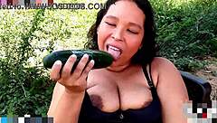 i'M HORNY! CUCUMBER FUCKS MY WET PUSSY OUTDOORS!