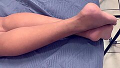 Webcam Model Fucks Bareback Creampie Exotic Style