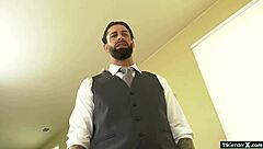 Crossdressing shemale craves bareback ass pounding