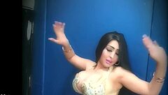 egyptian belly dancer shakes massive tits teasingly