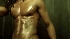 Watch this oiled bbc stroke out massive loads