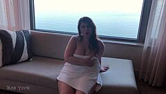 Curvy brunette Bea York sweet cum jerk off commands