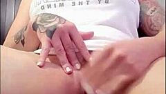 Ruiva Rubs Huge Clit Till She Squirts Watching Porn!